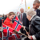 21. juli. Dronning Sonja besøker Færøyene. Her ankommer Dronningen Torshavn. Foto: Jens Kristian Vang, NTB scanpix.